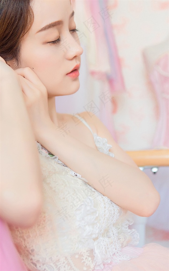 美女的裸体视频网站